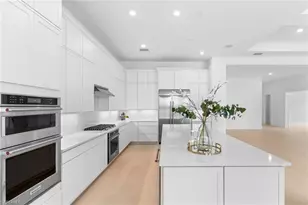 19084 Gentry Pl, Estero, FL 33928 - Photo 7