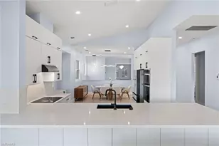 3099 Lancaster Dr, Naples, FL 34105 - Photo 29