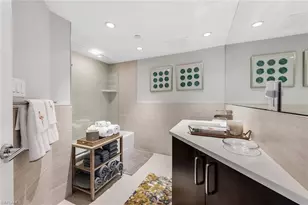 4751 Gulf Shore Blvd N, Naples, FL 34103 - Photo 11