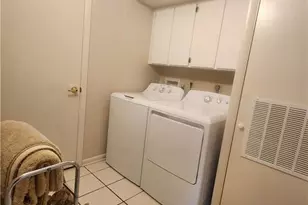 4069 Northlight Dr, Naples, FL 34112 - Photo 13