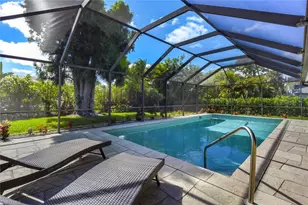 2328 Clipper Way, Naples, FL 34104 - Photo 7