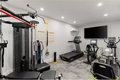 2171 Gulf Shore Blvd N #201, Naples, FL 34102 - Photo 33