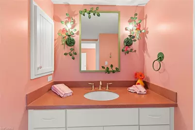 2171 Gulf Shore Blvd N #201, Naples, FL 34102 - Photo 21