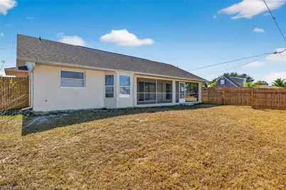 9083 Cypress Dr N, Fort Myers, FL 33967 - Photo 23