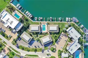 900 Huron Ct, Marco Island, FL 34145 - Photo 31