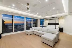 4021 Gulf Shore Blvd N, Naples, FL 34103 - Photo 11