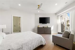 4021 Gulf Shore Blvd N, Naples, FL 34103 - Photo 41