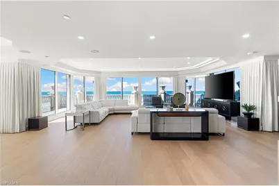 4021 Gulf Shore Blvd N #11, Naples, FL 34103 - Photo 13