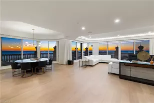 4021 Gulf Shore Blvd N, Naples, FL 34103 - Photo 7