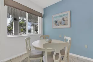 7930 Mahogany Run Ln, Naples, FL 34113 - Photo 3