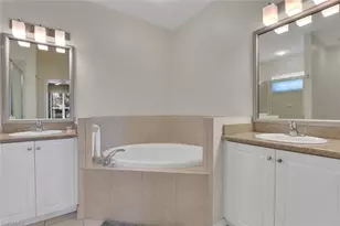 7930 Mahogany Run Ln, Naples, FL 34113 - Photo 17