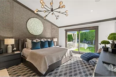 2570 Crayton Rd, Naples, FL 34103 - Photo 19