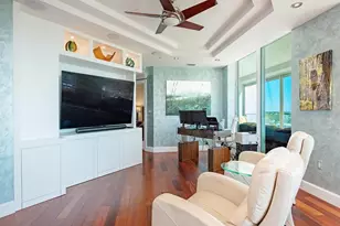 60 Seagate Dr, Naples, FL 34103 - Photo 11