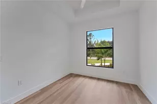 717 Theodore Vail St E, Lehigh Acres, FL 33974 - Photo 5