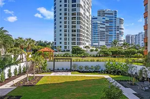 4251 Gulf Shore Blvd N, Naples, FL 34103 - Photo 23