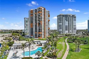 4251 Gulf Shore Blvd N, Naples, FL 34103 - Photo 31