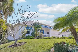 161 Tahiti Cir, Naples, FL 34113 - Photo 3