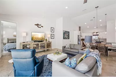 161 Tahiti Cir, Naples, FL 34113 - Photo 15