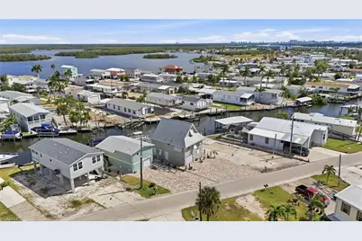 850 Oak St, Fort Myers Beach, FL 33931 - Photo 31