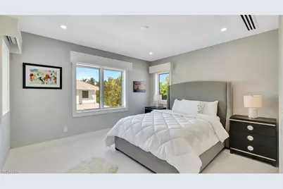 739 5th Ave N, Naples, FL 34102 - Photo 25