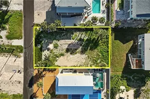 130 Mid Island Dr, Fort Myers Beach, FL 33931 - Photo 5