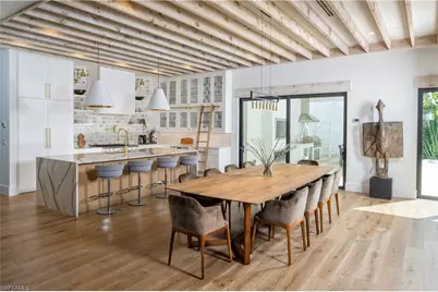 3770 Crayton Rd, Naples, FL 34103 - Photo 5