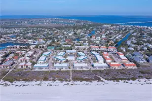 827 E Gulf Dr, Sanibel, FL 33957 - Photo 27