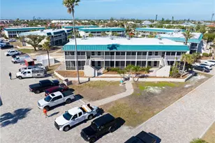 827 E Gulf Dr, Sanibel, FL 33957 - Photo 35