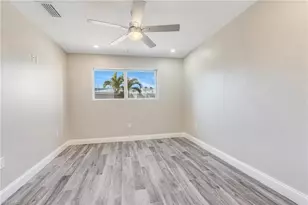 827 E Gulf Dr, Sanibel, FL 33957 - Photo 11