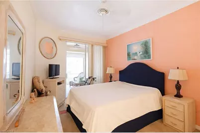 9850 Diamond Head Ln S, Fort Myers, FL 33919 - Photo 3