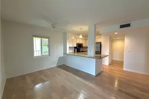 1001 Foxfire Ln, Naples, FL 34104 - Photo 7