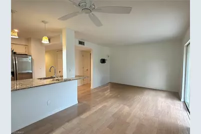 1001 Foxfire Ln #301, Naples, FL 34104 - Photo 5