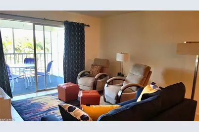 1075 Foxfire Ln #309, Naples, FL 34104 - Photo 5