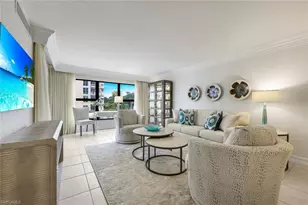 4451 Gulf Shore Blvd N, Naples, FL 34103 - Photo 7