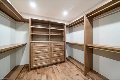 805 Lake Vista Ct, Naples, FL 34108 - Photo 27