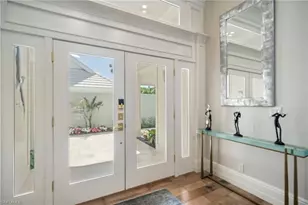 805 Lake Vista Ct, Naples, FL 34108 - Photo 9