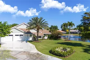 805 Lake Vista Ct, Naples, FL 34108 - Photo 47