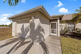 841 SE 8th Terrace, Cape Coral, FL 33990 - Photo 3