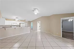 841 SE 8th Terrace, Cape Coral, FL 33990 - Photo 17