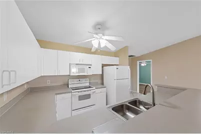 841 SE 8th Ter, Cape Coral, FL 33990 - Photo 11