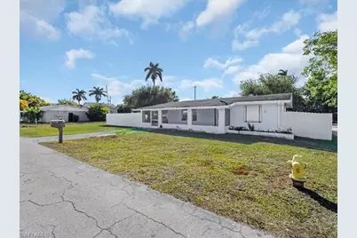 77 Glenmont Dr W, North Fort Myers, FL 33917 - Photo 31