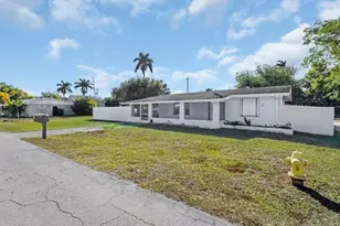 77 Glenmont Dr W, North Fort Myers, FL 33917 - Photo 31