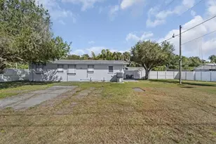 77 Glenmont Dr W, North Fort Myers, FL 33917 - Photo 39