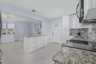 77 Glenmont Dr W, North Fort Myers, FL 33917 - Photo 11