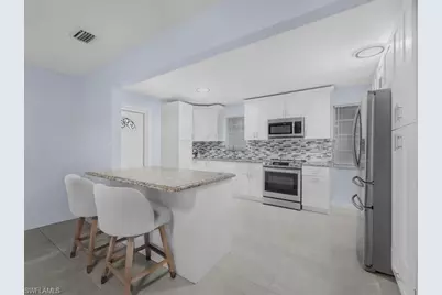 77 Glenmont Dr W, North Fort Myers, FL 33917 - Photo 1