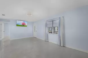 77 Glenmont Dr W, North Fort Myers, FL 33917 - Photo 13