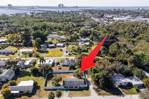 77 Glenmont Dr W, North Fort Myers, FL 33917 - Photo 35