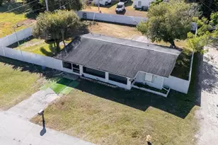 77 Glenmont Dr W, North Fort Myers, FL 33917 - Photo 33