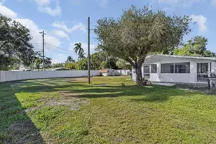 77 Glenmont Dr W, North Fort Myers, FL 33917 - Photo 37