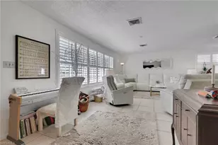 605 101st Ave N, Naples, FL 34108 - Photo 9